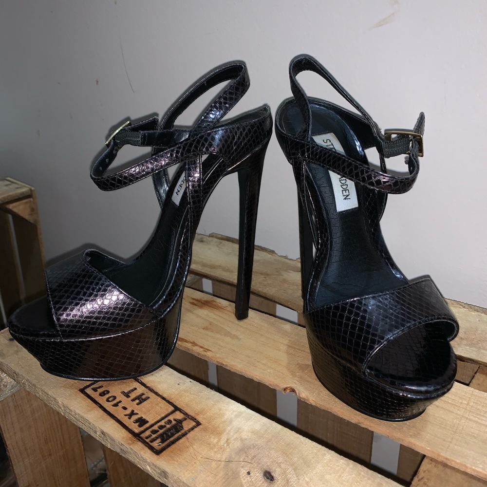 Steve Madden Snake Skin Heels